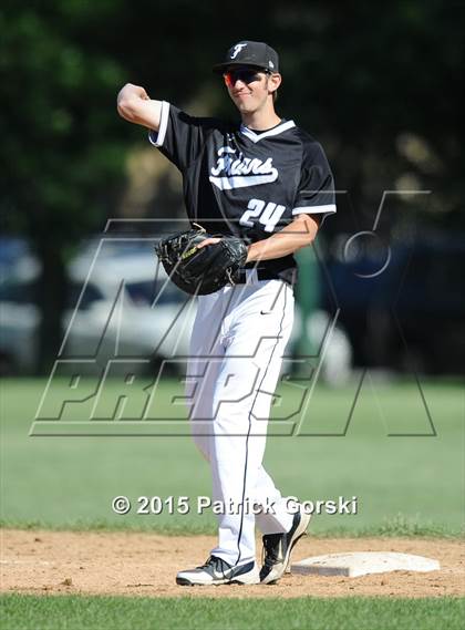 Thumbnail 1 in New Trier vs Fenwick (IHSA Class 4A Regional) photogallery.