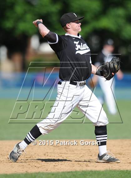 Thumbnail 3 in New Trier vs Fenwick (IHSA Class 4A Regional) photogallery.