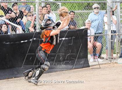 Thumbnail 3 in Murray @ Hillcrest photogallery.