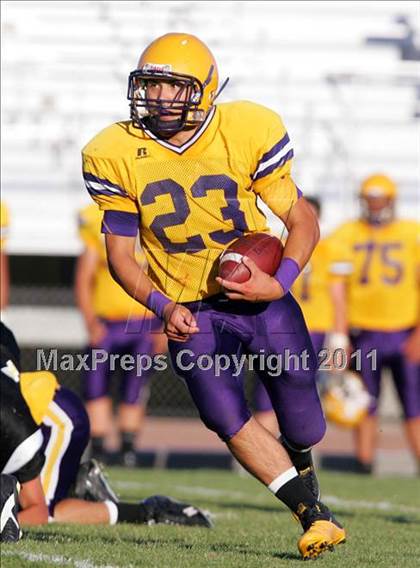 Thumbnail 3 in Escalon @ Lathrop photogallery.