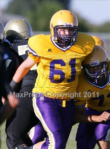 Thumbnail 2 in Escalon @ Lathrop photogallery.