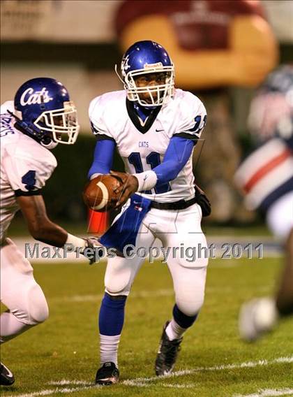 Thumbnail 3 in South Panola vs. Meridian (MHSAA Class 6A Final) photogallery.