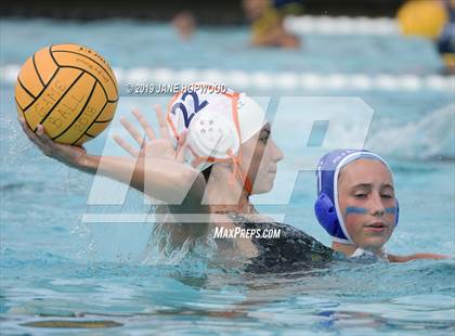 Thumbnail 2 in Gilroy vs Santa Teresa (Stinky Rose) photogallery.