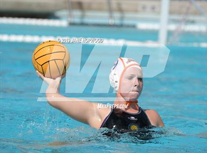 Thumbnail 2 in Gilroy vs Santa Teresa (Stinky Rose) photogallery.