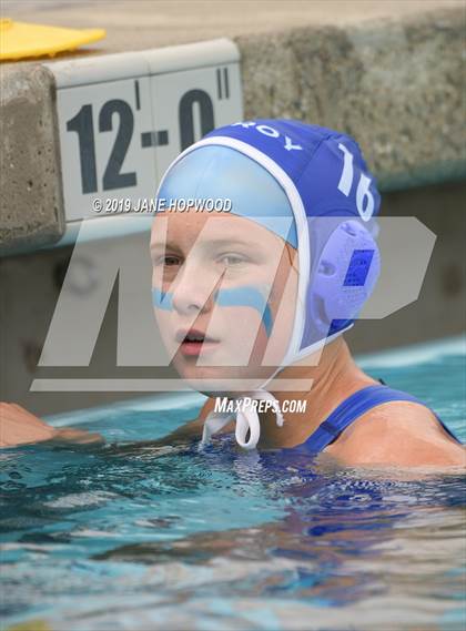 Thumbnail 1 in Gilroy vs Santa Teresa (Stinky Rose) photogallery.