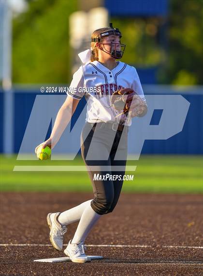 Thumbnail 1 in Jefferson vs. Mount Vernon (UIL Softball 3A Area Playoff) photogallery.