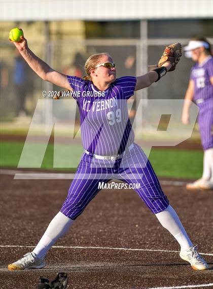 Thumbnail 2 in Jefferson vs. Mount Vernon (UIL Softball 3A Area Playoff) photogallery.
