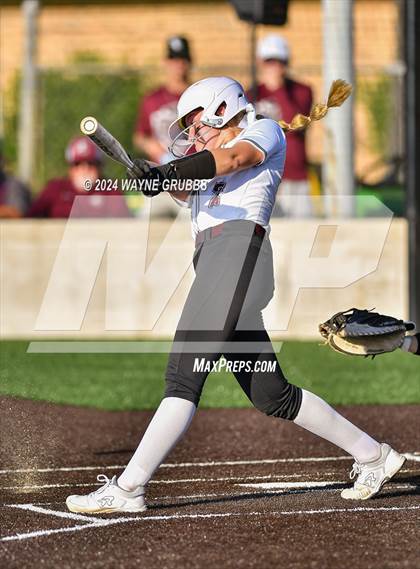 Thumbnail 1 in Jefferson vs. Mount Vernon (UIL Softball 3A Area Playoff) photogallery.