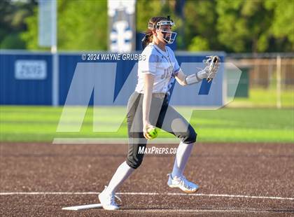 Thumbnail 1 in Jefferson vs. Mount Vernon (UIL Softball 3A Area Playoff) photogallery.