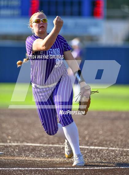 Thumbnail 1 in Jefferson vs. Mount Vernon (UIL Softball 3A Area Playoff) photogallery.