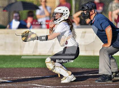 Thumbnail 3 in Jefferson vs. Mount Vernon (UIL Softball 3A Area Playoff) photogallery.