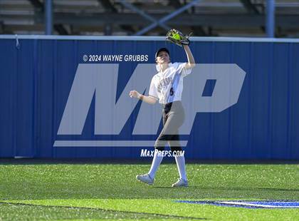 Thumbnail 2 in Jefferson vs. Mount Vernon (UIL Softball 3A Area Playoff) photogallery.