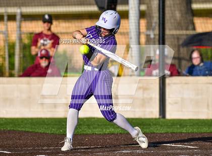 Thumbnail 2 in Jefferson vs. Mount Vernon (UIL Softball 3A Area Playoff) photogallery.