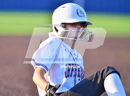 Thumbnail 3 in Jefferson vs. Mount Vernon (UIL Softball 3A Area Playoff) photogallery.