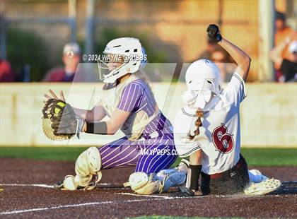 Thumbnail 3 in Jefferson vs. Mount Vernon (UIL Softball 3A Area Playoff) photogallery.