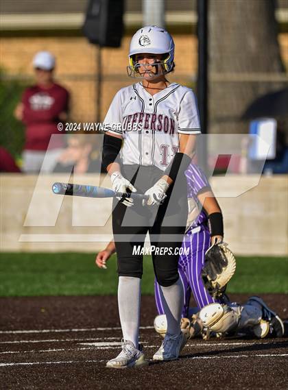 Thumbnail 3 in Jefferson vs. Mount Vernon (UIL Softball 3A Area Playoff) photogallery.
