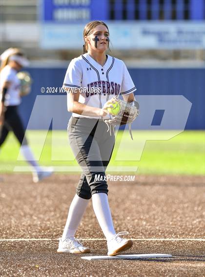 Thumbnail 2 in Jefferson vs. Mount Vernon (UIL Softball 3A Area Playoff) photogallery.