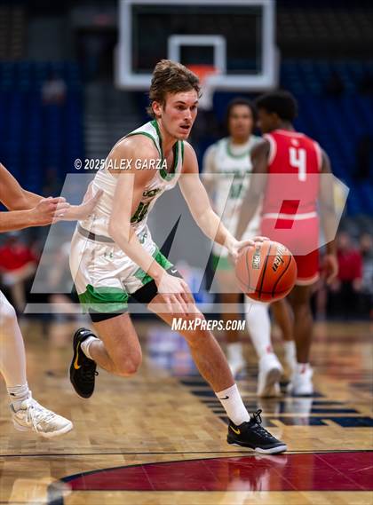 Thumbnail 1 in Columbus vs. Tatum (UIL 3A Basketball Division I Final) photogallery.