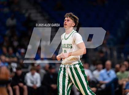 Thumbnail 1 in Columbus vs. Tatum (UIL 3A Basketball Division I Final) photogallery.