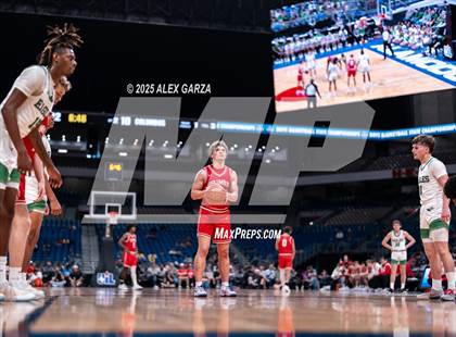 Thumbnail 2 in Columbus vs. Tatum (UIL 3A Basketball Division I Final) photogallery.