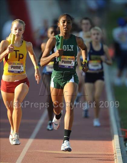 Thumbnail 1 in Mt. San Antonio College Relays photogallery.