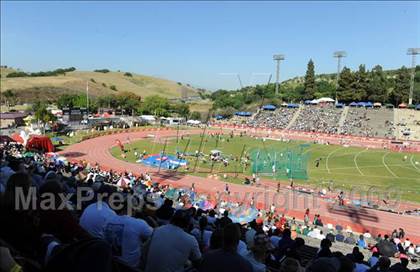Thumbnail 1 in Mt. San Antonio College Relays photogallery.
