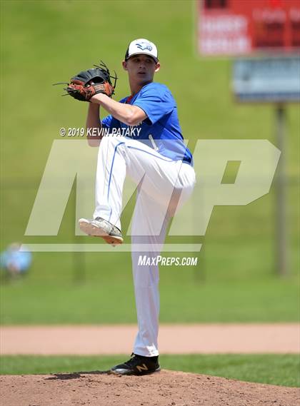 Thumbnail 3 in St. Paul Catholic vs. Coventry (CIAC Class S Semifinal) photogallery.