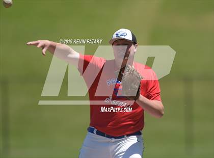 Thumbnail 3 in St. Paul Catholic vs. Coventry (CIAC Class S Semifinal) photogallery.