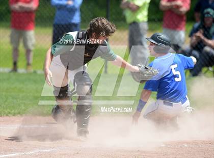 Thumbnail 3 in St. Paul Catholic vs. Coventry (CIAC Class S Semifinal) photogallery.