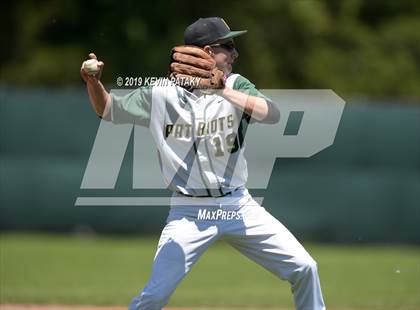 Thumbnail 3 in St. Paul Catholic vs. Coventry (CIAC Class S Semifinal) photogallery.