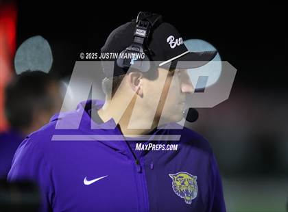 Thumbnail 2 in Booneville @ Glen Rose (AAA 3A Quarterfinal) photogallery.