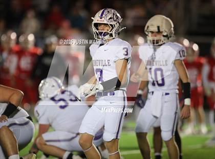 Thumbnail 2 in Booneville @ Glen Rose (AAA 3A Quarterfinal) photogallery.
