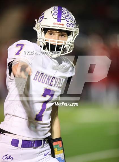 Thumbnail 1 in Booneville @ Glen Rose (AAA 3A Quarterfinal) photogallery.