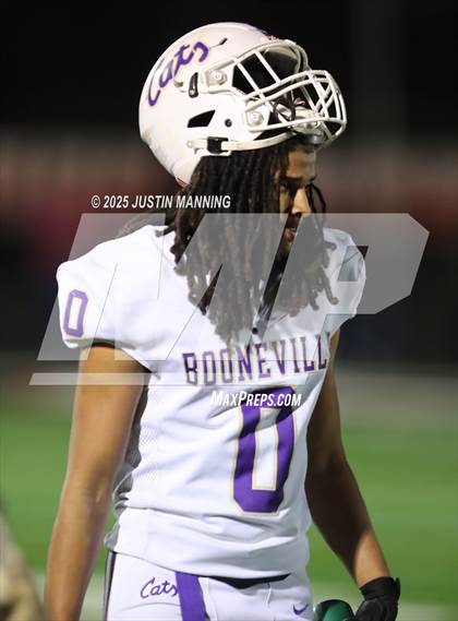 Thumbnail 3 in Booneville @ Glen Rose (AAA 3A Quarterfinal) photogallery.