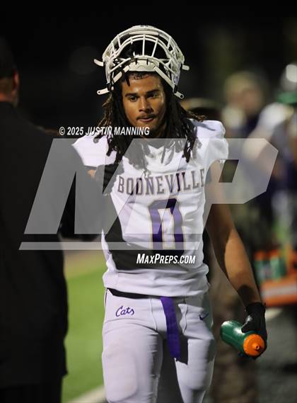 Thumbnail 3 in Booneville @ Glen Rose (AAA 3A Quarterfinal) photogallery.