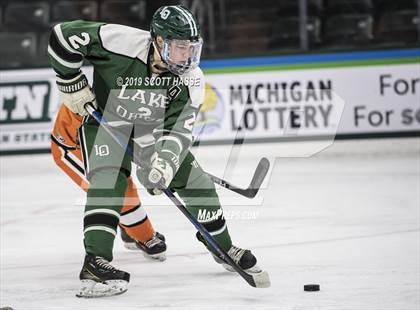 Thumbnail 2 in Rockford vs Lake Orion photogallery.