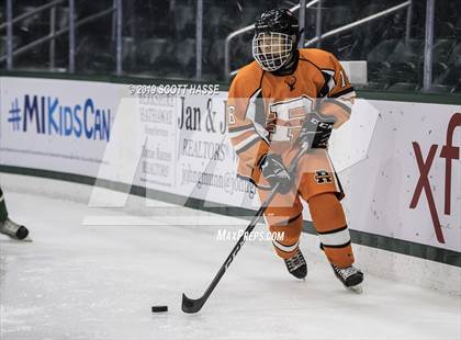 Thumbnail 3 in Rockford vs Lake Orion photogallery.