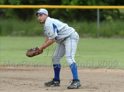 Thumbnail 1 in Newington @ Maloney photogallery.