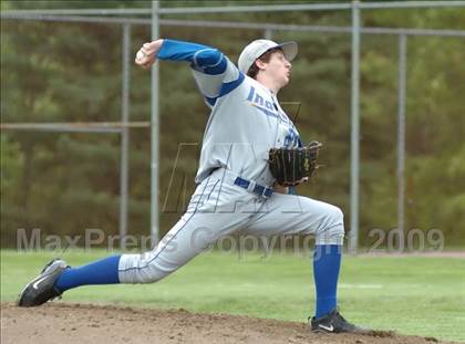 Thumbnail 1 in Newington @ Maloney photogallery.