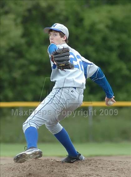 Thumbnail 3 in Newington @ Maloney photogallery.