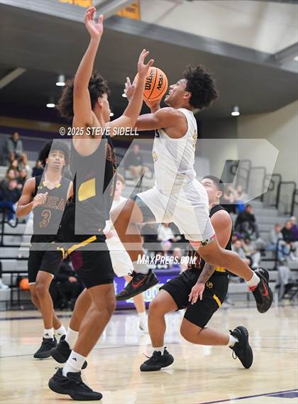 Thumbnail 3 in St. Augustine vs. O'Dea photogallery.