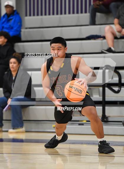 Thumbnail 2 in St. Augustine vs. O'Dea photogallery.