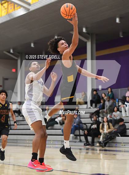 Thumbnail 2 in St. Augustine vs. O'Dea photogallery.