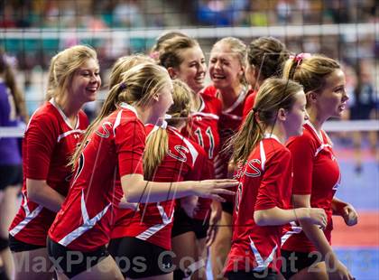 Thumbnail 3 in Eaton vs. Holy Family (CHSAA 3A Semifinal) photogallery.