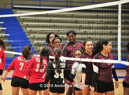 Thumbnail 2 in Reagan vs. Waltrip photogallery.