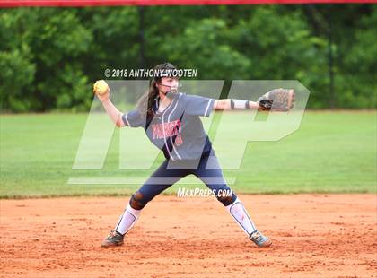 Thumbnail 1 in Arendell Parrott Academy vs Fayetteville Christian (NCISAA 2A State Tournament) photogallery.