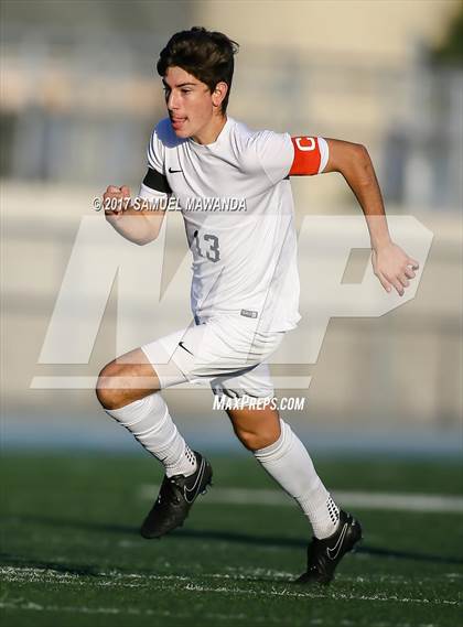 Thumbnail 2 in Chaminade vs  Loyola photogallery.