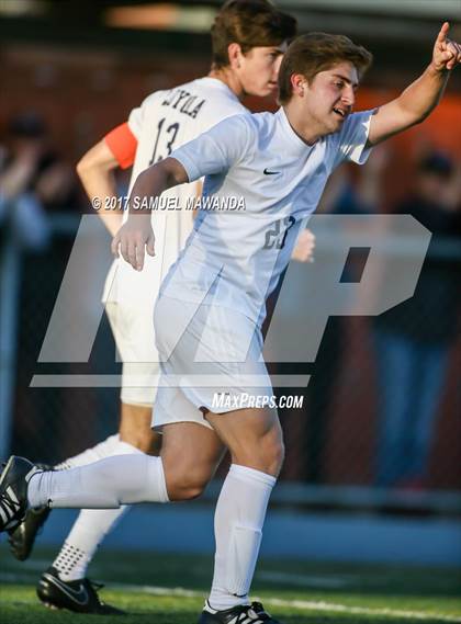 Thumbnail 2 in Chaminade vs  Loyola photogallery.