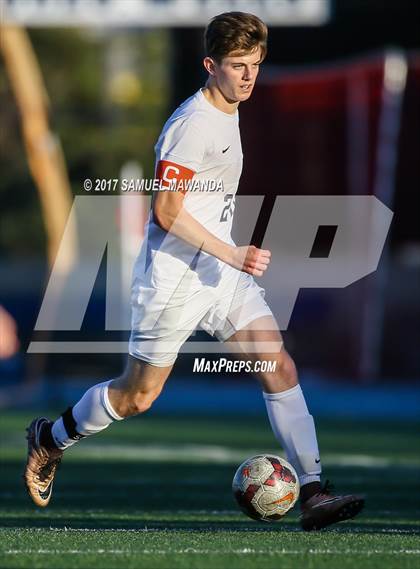 Thumbnail 1 in Chaminade vs  Loyola photogallery.
