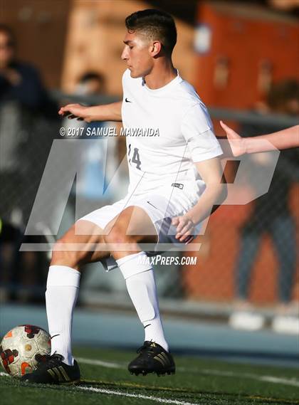 Thumbnail 1 in Chaminade vs  Loyola photogallery.